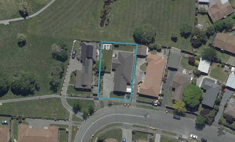 49 Solomon Avenue, Redwood, Christchurch - Carousel 1