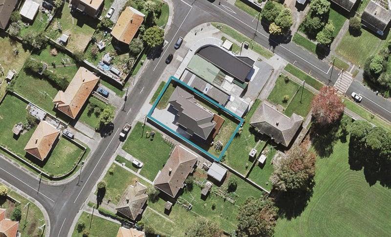 8 Potter Avenue, Wesley, Auckland - Carousel 1