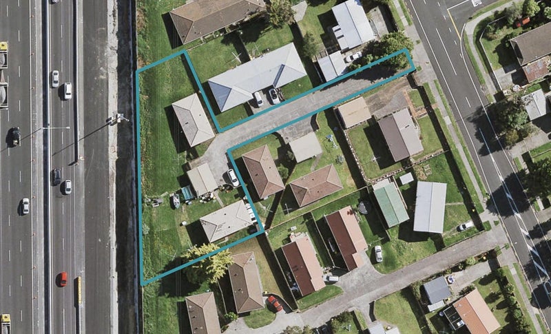 1/105 Shifnal Drive, Randwick Park, Auckland - Carousel 1