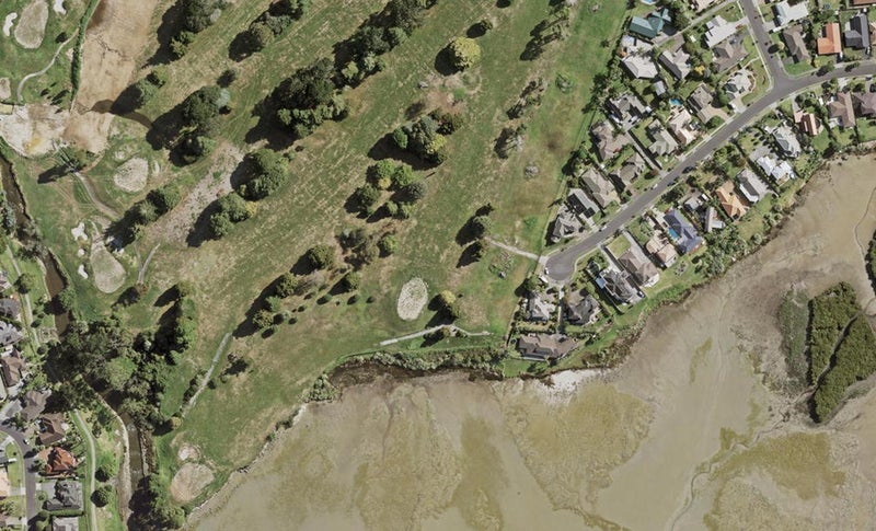 99 Waituarua Drive, Takanini, Auckland - Carousel 1
