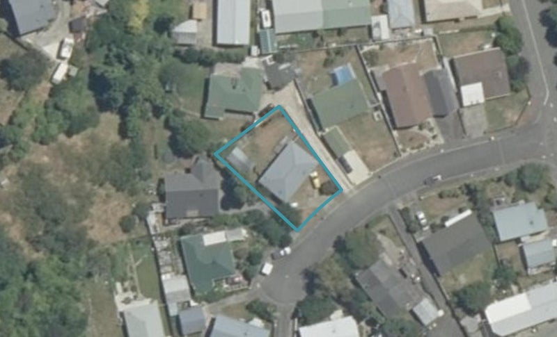 10 Burn Place, The Brook, Nelson - Carousel 1