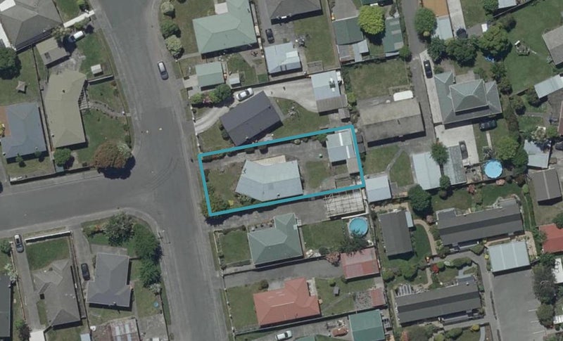 13 Montague Street, Islington, Christchurch - Carousel 1