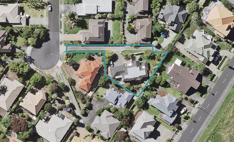 53 Wiltshire Place, Somerville, Auckland - Carousel 1