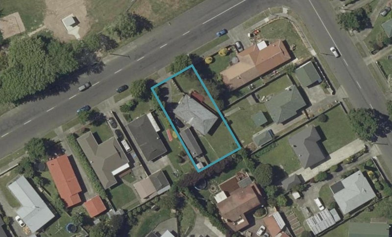 7 Racecourse Road, Awapuni, Palmerston North - Carousel 1