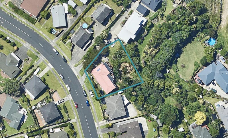 11 Townhead Crescent, Bethlehem, Tauranga - Carousel 1