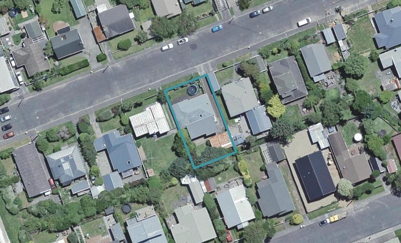 11 Hildreth Street, Karori, Wellington - Carousel 1