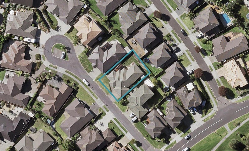 5 Banshire Close, Flat Bush, Auckland - Carousel 1
