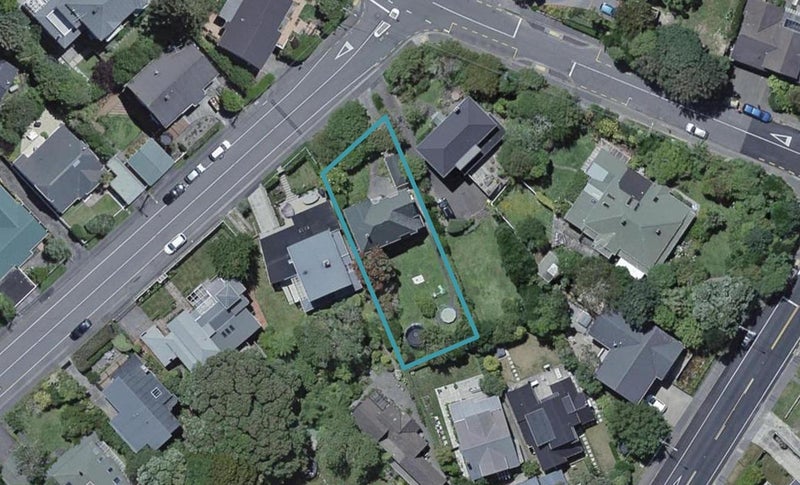 3 Simla Crescent, Khandallah, Wellington - Carousel 1
