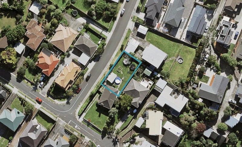 13A Hendry Avenue, Hillsborough, Auckland - Carousel 1
