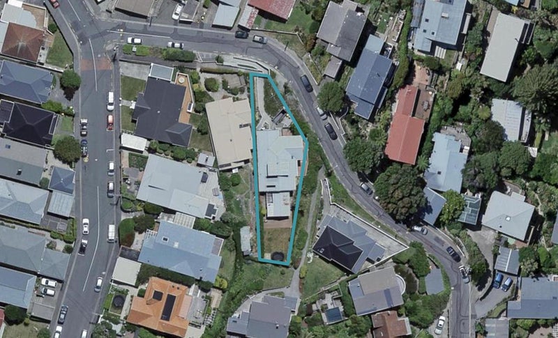 8 Belvedere Road, Hataitai, Wellington - Carousel 1