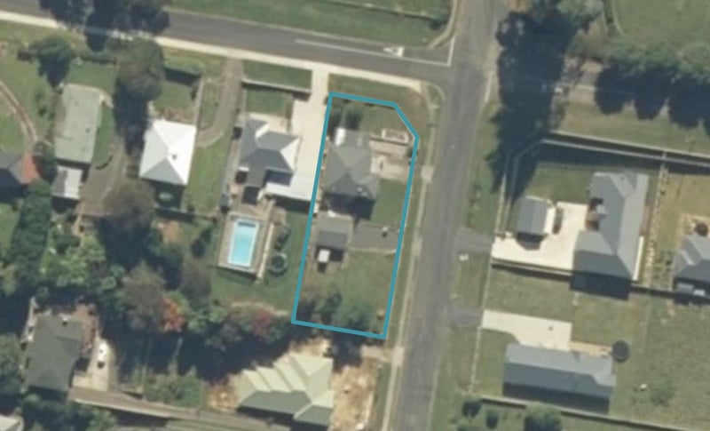 44 Oliver Street, Kihikihi, Te Awamutu - Carousel 1