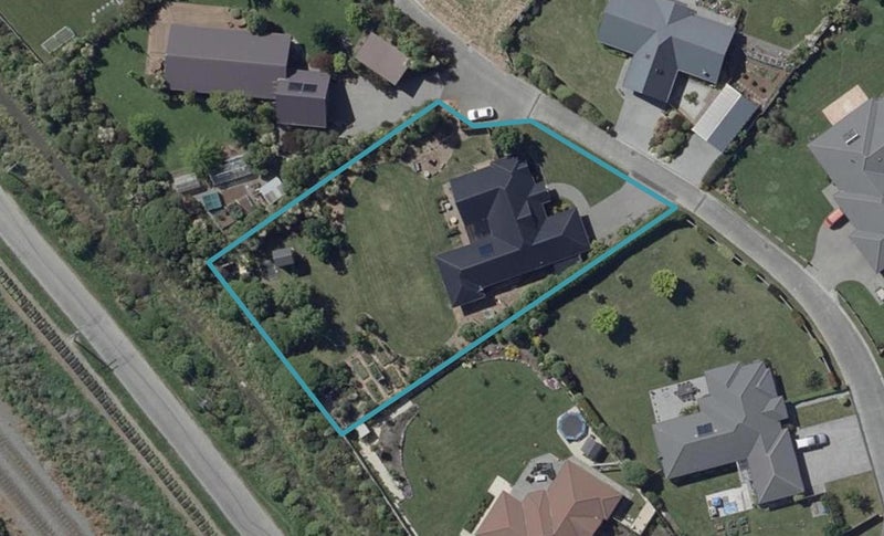 1 Highlight Lane, Heathcote Valley, Christchurch - Carousel 1