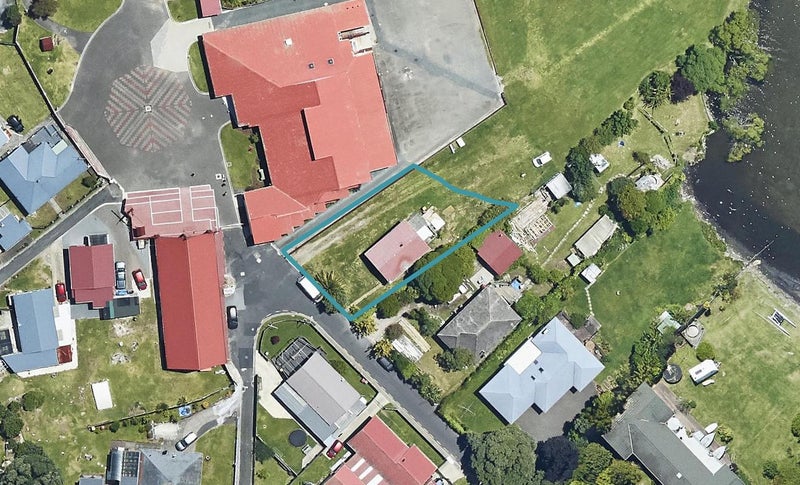 17 Mataiawhea Street, Ohinemutu, Rotorua - Carousel 1