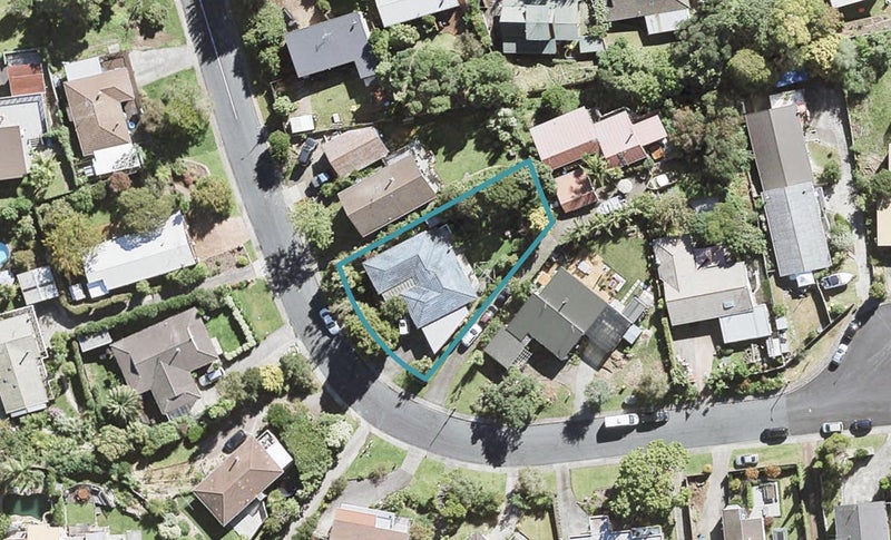 3 Portobello Place, Torbay, Auckland - Carousel 1