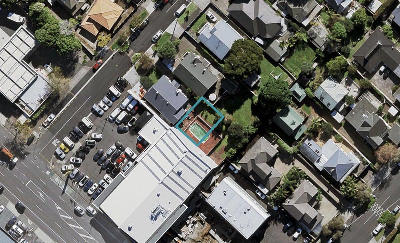 1A Adam Street, Greenlane, Auckland - Carousel 1