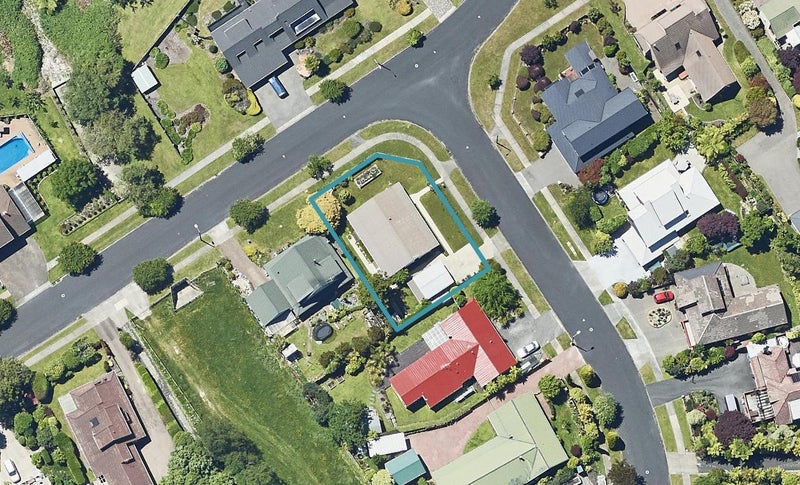 2 Janet Place, Lynmore, Rotorua - Carousel 1
