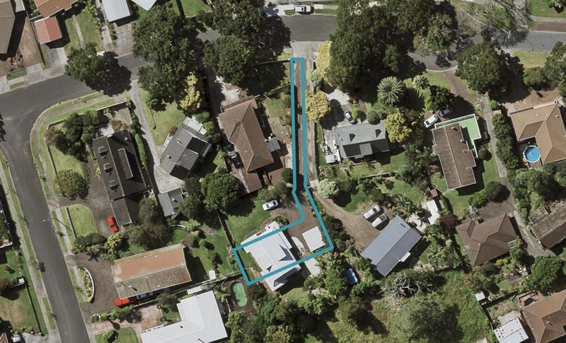 19B Derrimore Heights, Clover Park, Auckland - Carousel 1