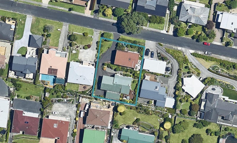 15 Norton Road, Otumoetai, Tauranga - Carousel 1