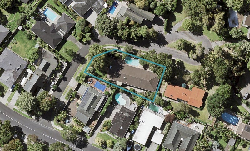 3 Meanda Gardens, Sunnyhills, Auckland - Carousel 1