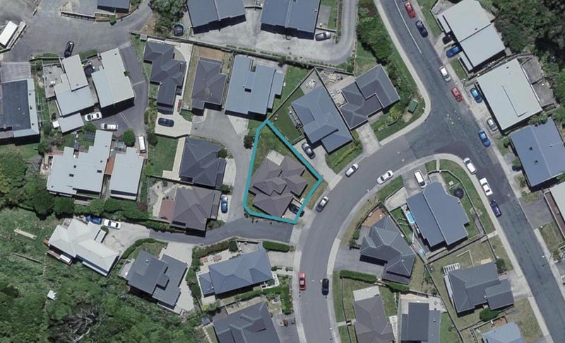 6 Cresswell Place, Johnsonville, Wellington - Carousel 1