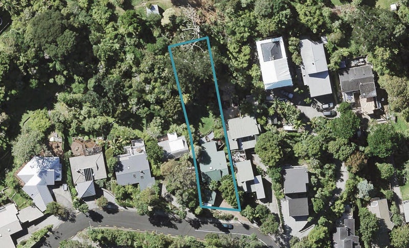66 Braemar Road, Castor Bay, Auckland - Carousel 1