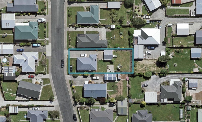 16 Wye Street, Newfield, Invercargill - Carousel 1