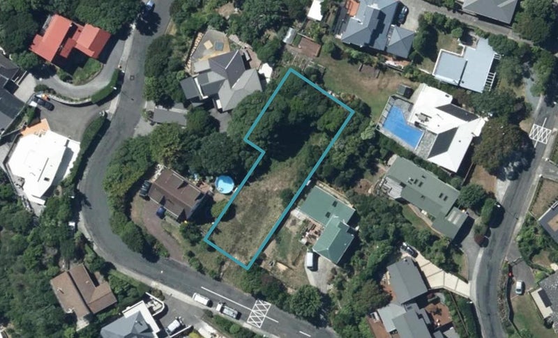 130 Motuhara Road, Plimmerton, Porirua - Carousel 1
