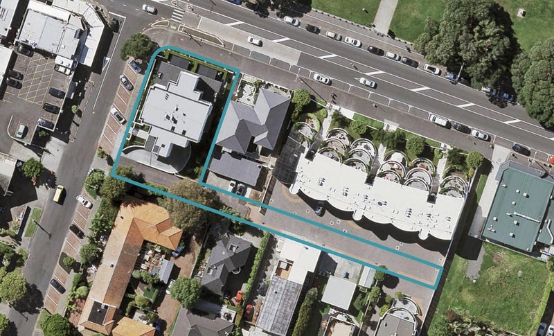 2/37 Tamaki Drive, Mission Bay, Auckland - Carousel 1