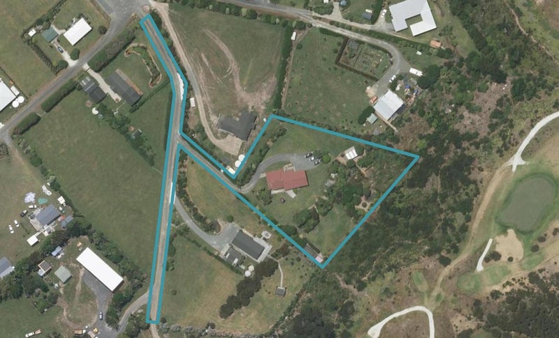 81 Jack Boyd Drive, Kaiwaka - Carousel 1
