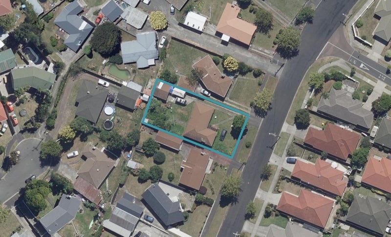 86 Mount View Road, Melville, Hamilton - Carousel 1