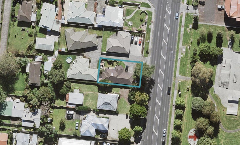 174 Lincoln Road, Henderson, Auckland - Carousel 1