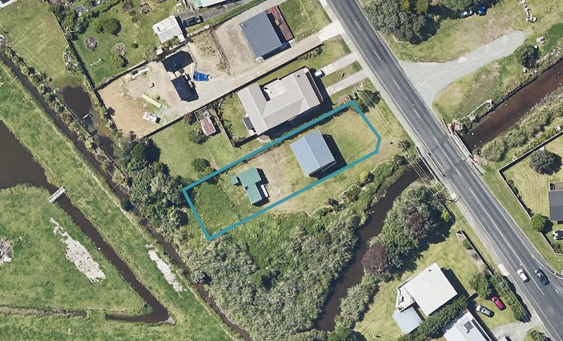 100 Seaforth Road, Waihi Beach, Waihi Beach - Carousel 1