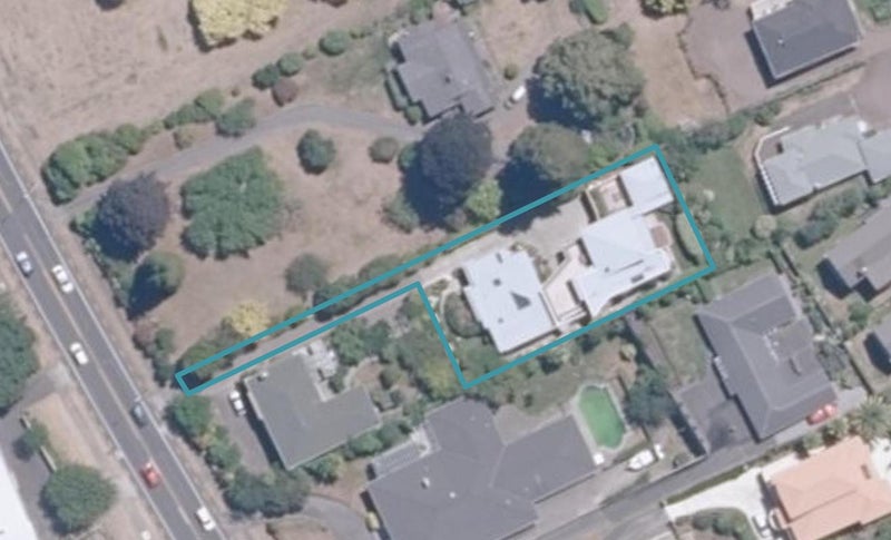 156 Lake Terrace, Hilltop, Taupo - Carousel 1