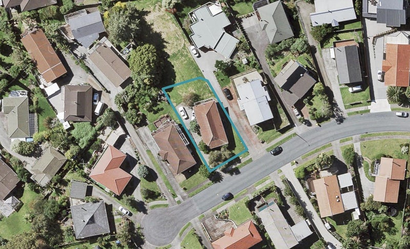17 Gwenand Place, Botany Downs, Auckland - Carousel 1