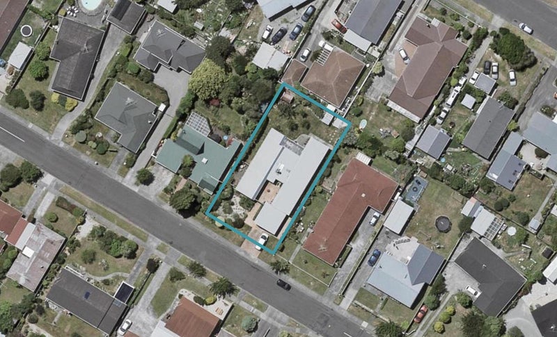 25 Belvedere Avenue, Waikanae - Carousel 1