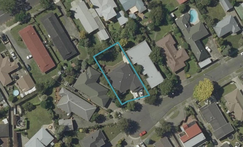 27 Akaroa Avenue, Awapuni, Palmerston North - Carousel 1