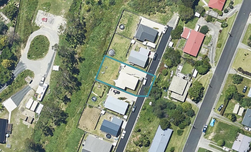 12 Creek Court, Gate Pa, Tauranga - Carousel 1