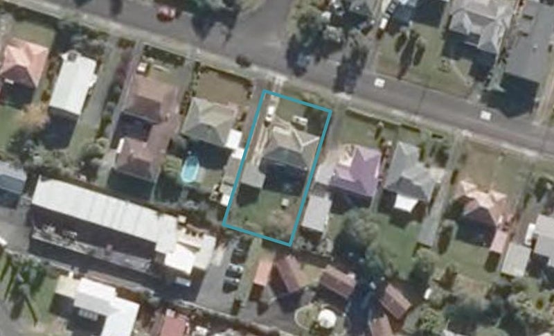 12 Hinemoa Street, Onerahi, Whangarei - Carousel 1