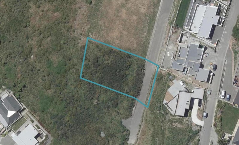 8 Rifleman Lane, Redcliffs, Christchurch - Carousel 1