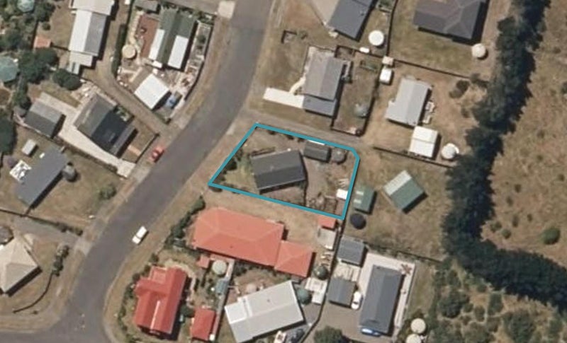 5 Taonui Street, Waitarere Beach, Levin - Carousel 1