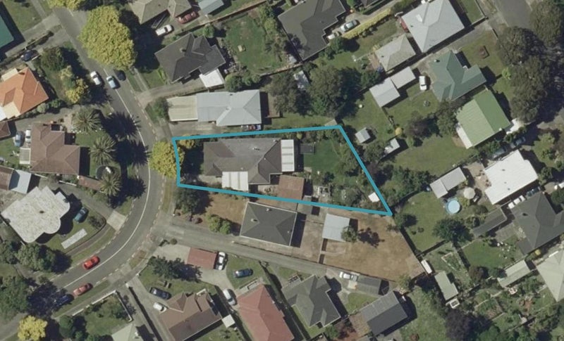 54 Keeling Street, West End, Palmerston North - Carousel 1