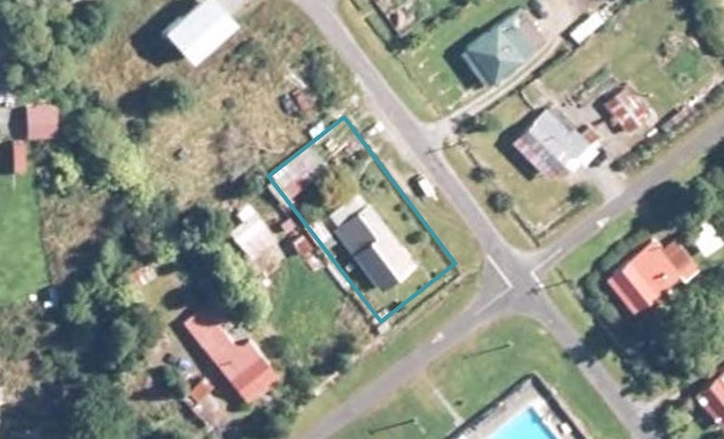 15 Denston Street, Blackball, Greymouth - Carousel 1