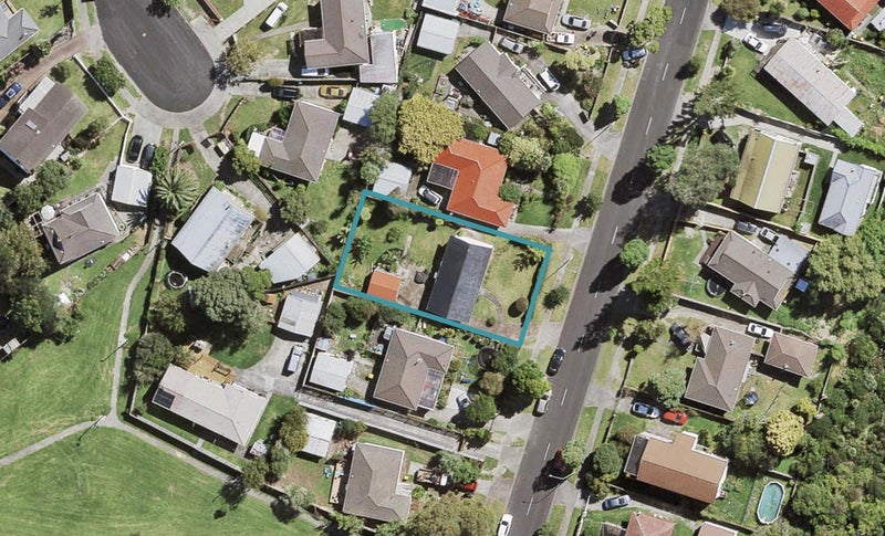 28 Luanda Drive, Ranui, Auckland - Carousel 1
