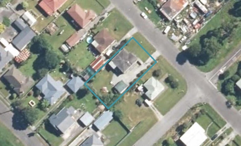 18 Peel Street, Cobden, Greymouth - Carousel 1