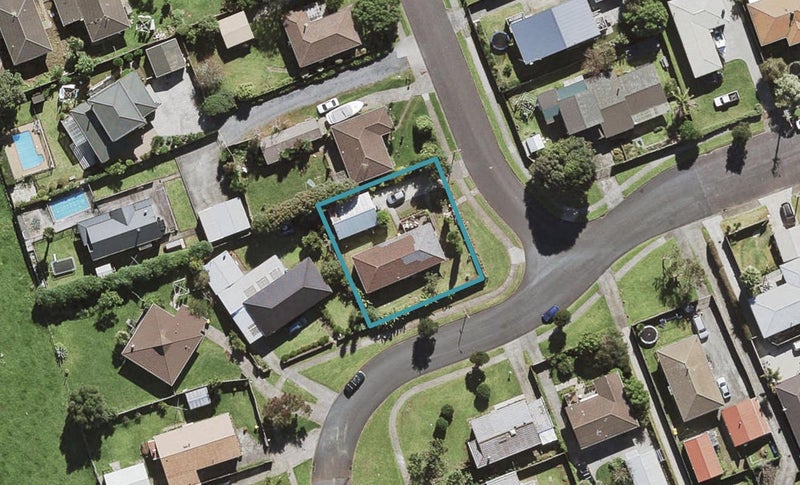 23 Matapouri Road, Mangere Bridge, Auckland - Carousel 1