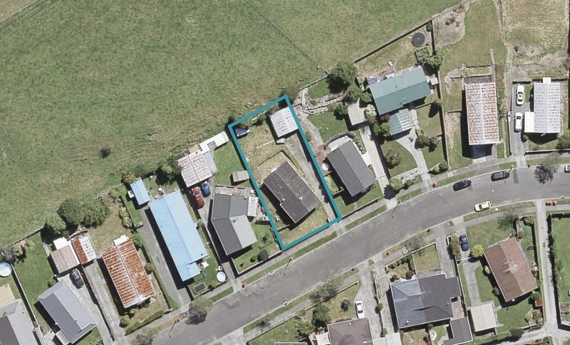 55 Hartford Crescent, Totara Park, Upper Hutt - Carousel 1