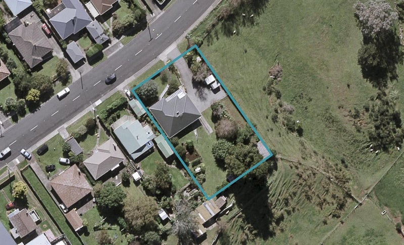 38 Tarahua Road, Vogeltown, New Plymouth - Carousel 1