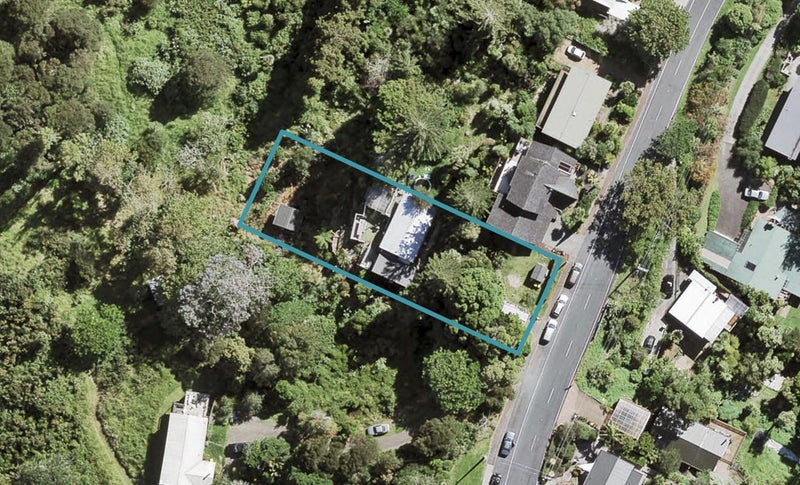 677 South Titirangi Road, Titirangi, Auckland - Carousel 1