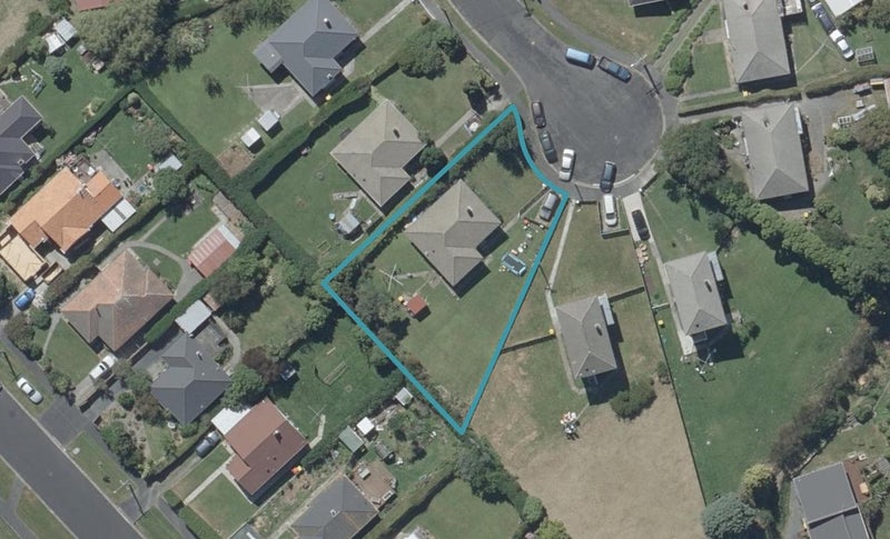 12 Newhaven Street, Liberton, Dunedin - Carousel 1
