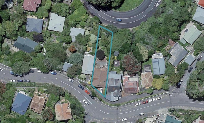 31 Raroa Road, Kelburn, Wellington - Carousel 1